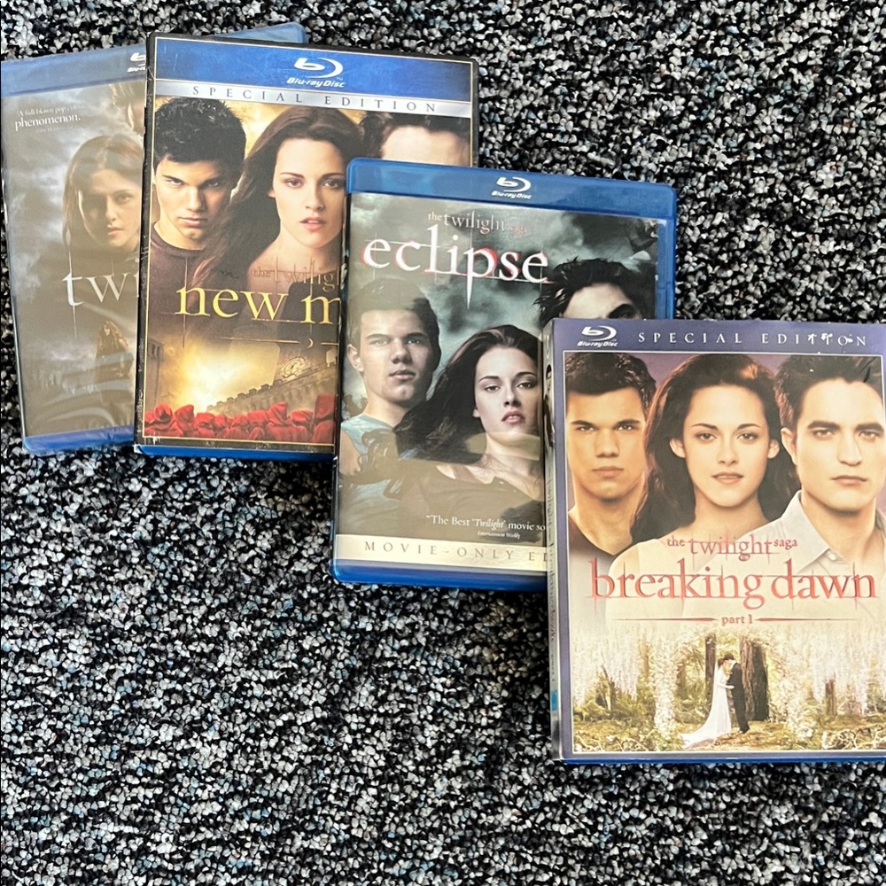Twilight Saga Blu-ray Collection
